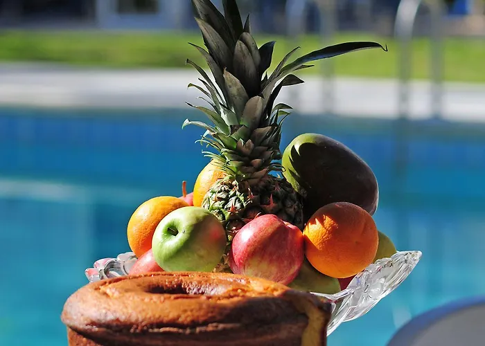 Follow The Sun 3* Polis