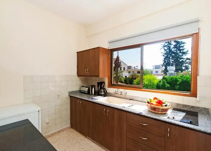 Follow The Sun Apartahotel 3*